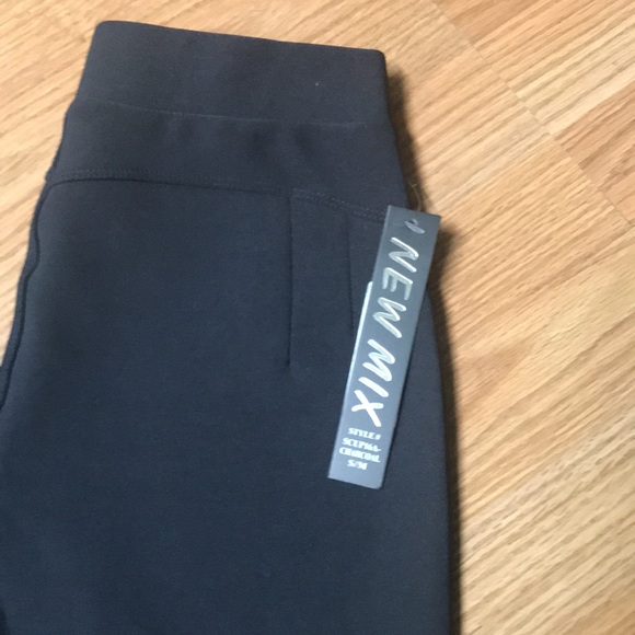 NWT New Mix Pull on pants/leggings GRAY - Picture 3 of 9